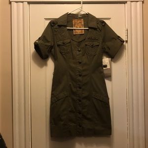 Guess steampunk or military style dress